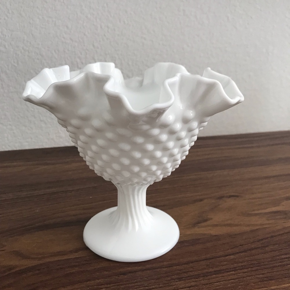 🔻🔻🔻Vintage fenton glass hobnail compote pedestal candy dish - Picture 2 of 6